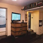 Vintage Lozenets Apartment