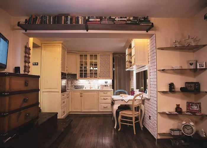 Vintage Lozenets Apartment